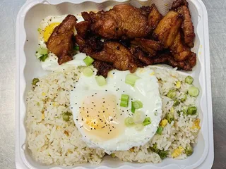 Komida: Filipino Kitchen