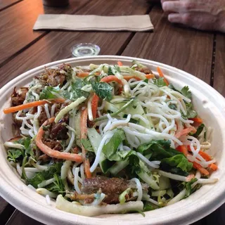 Lemongrass Beef Noodle Bowl