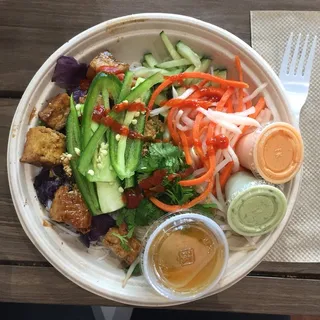 Ginger Soy Tofu Noodle Bowl