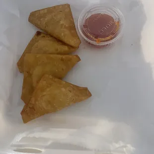 Shrimp/crab Rangoon
