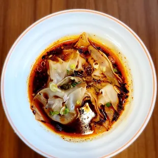 W3. Wontons in Chili Sauce