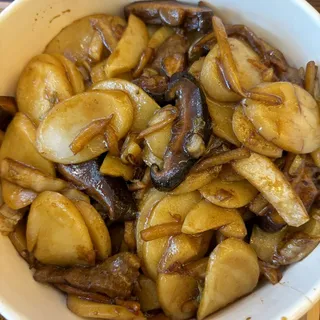 R4. Beef Fried Rice Cake