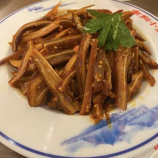 Shredded Pig Ear with Spicy Sauce