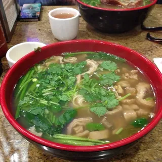 Sliced Intestine Noodle Soup