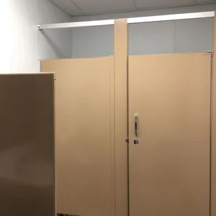 Even the men's is clean!