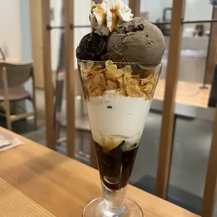 Hojicha Warabimochi Parfait