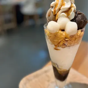 Hojicha mochi parfait