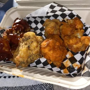 Barely filled 15$ wings