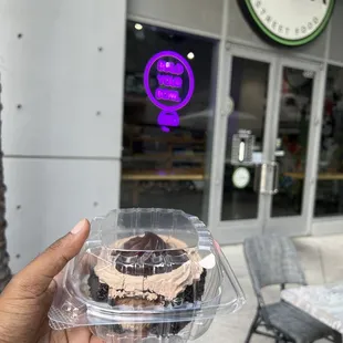cupcakes, outside