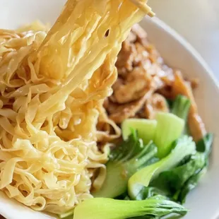 Roadside Noodles with Sweet Soy Sauce Chicken