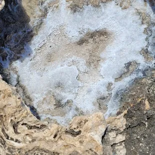 2022-04-03. Nānākuli Beach Park, Oahu. Mermaids Caves. Natural sea salt!