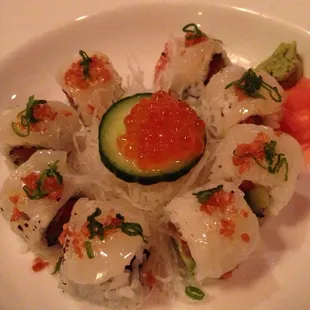 Robin&apos;s Nest Roll