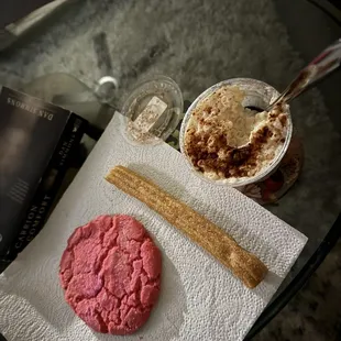 Arroz con leche, churro and cookie