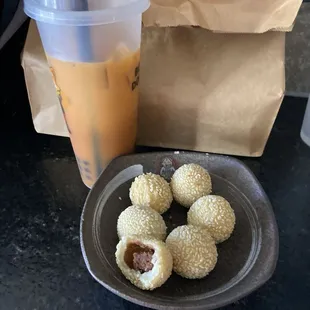 food, dough desserts, donuts