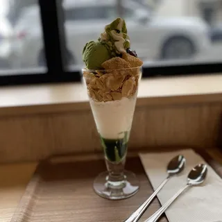 Matcha Warabimochi Parfait