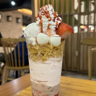 Sakura parfait
