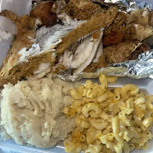 Old mash potatoes,old dry Mac &amp; cheese and fish full of bones !!