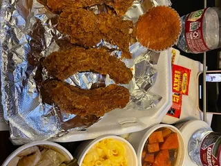 Damian's Cajun Soul Cafe