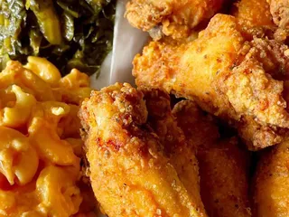 31 Flavors Soul Food Kitchen 