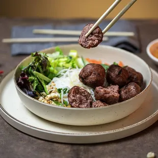Vermicelli with Vietnamese pork sausage