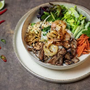 Vermicelli with grilled pork and shrimp