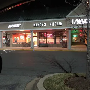 ramen and noodles, outside