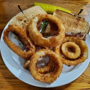 BLTY was OK, but the onion rings rocked.