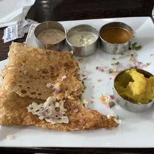 Onion rava dosa