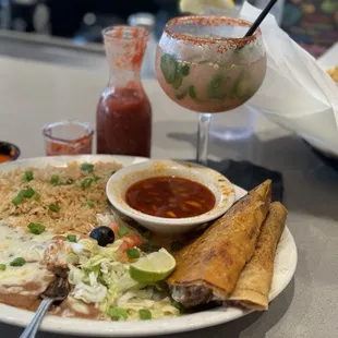 Birria tacos combo with a Jalapeño margarita, chips &amp; salsa