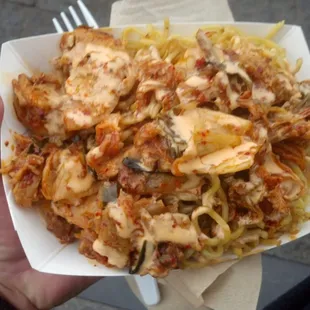 Kim chee yakisoba with sriracha aioli sauce