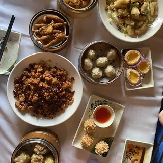 Ds33. Deep-Fried Shrimp Ball