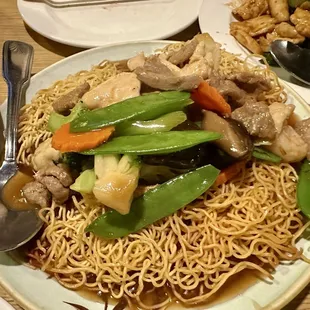 Hong Kong Style Crispy Noodle