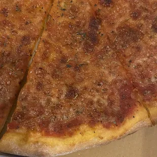 Cheese Pizza, gross