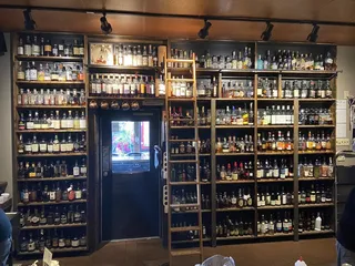 Lizardville Beer Store & Whiskey Bar