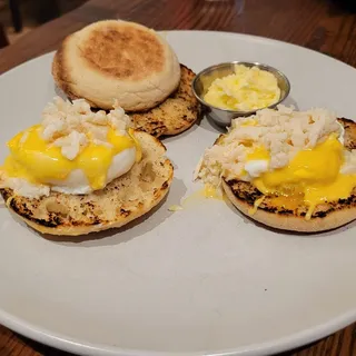 Crab Benedict