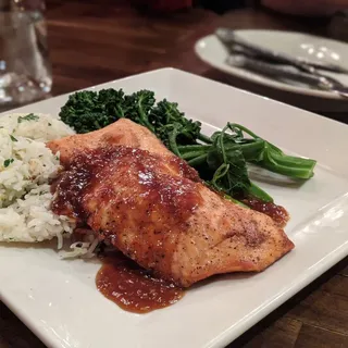 Sesame-Orange Glazed Salmon