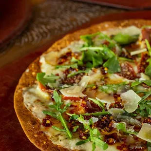 food, pizza