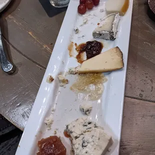 Cheese platter appetizer