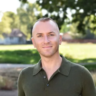 Kevin D.