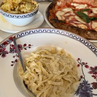 Fettuccine Alfredo