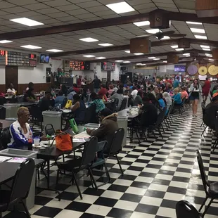 Great atmosphere! Great food! Would go here to play BINGO ALL THE TIME! Real friendly workers and people!