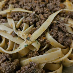 Fettuccine bolognese