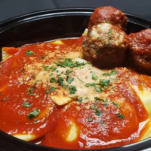 Takeout Ravioli &amp; meatball platter