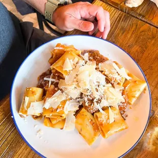 Paccheri alla Genovese