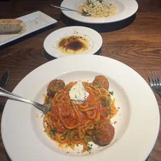 Spaghetti and Meatballs