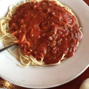 Spaghetti and meat sauce, which was good!