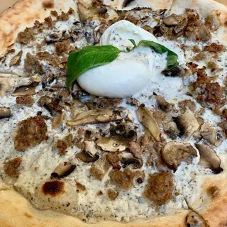 BIANCONERI TRUFFLE BURRATA PIZZA