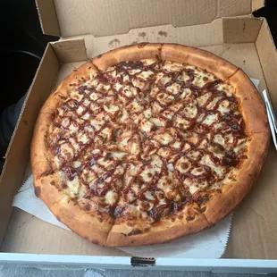 BBQ chicken pizza