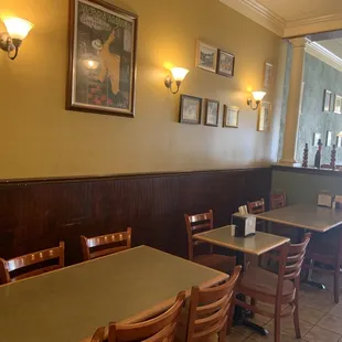 Restaurant seating area