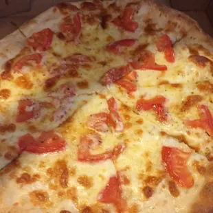 Pizza Bianca... So flavorful and amazing crust